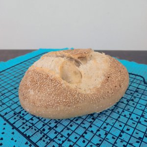 Rústico com crosta de gergelim - Imagem 1